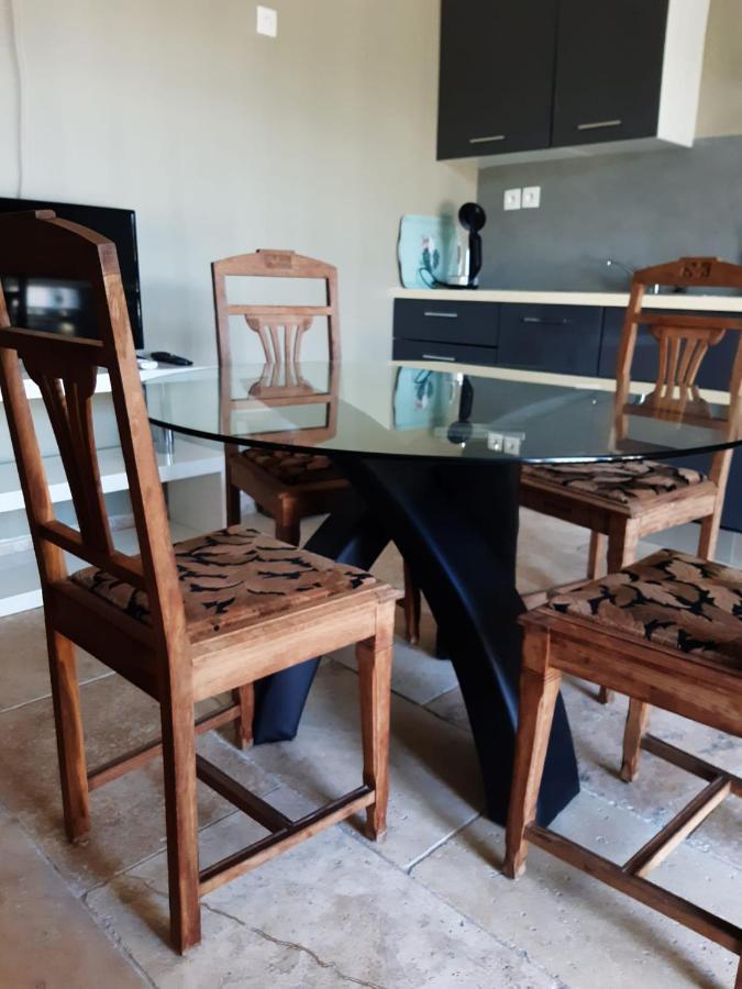Bed and Breakfast Au Pays Du Ventoux Le Thor Esterno foto