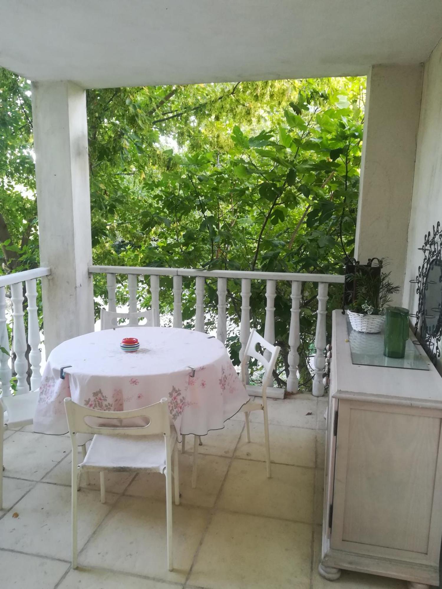 Bed and Breakfast Au Pays Du Ventoux Le Thor Esterno foto